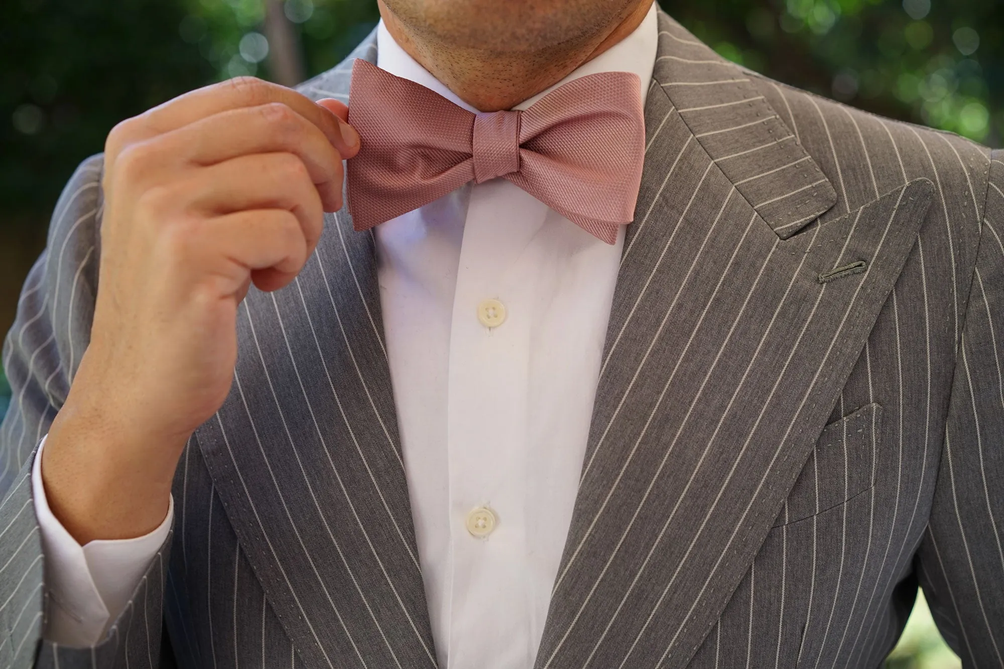 Antique Dusty Rose Weave Self Bow Tie