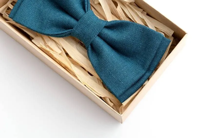 Teal Green Wedding Bow Tie - Stylish Elegance for Grooms and Groomsmen